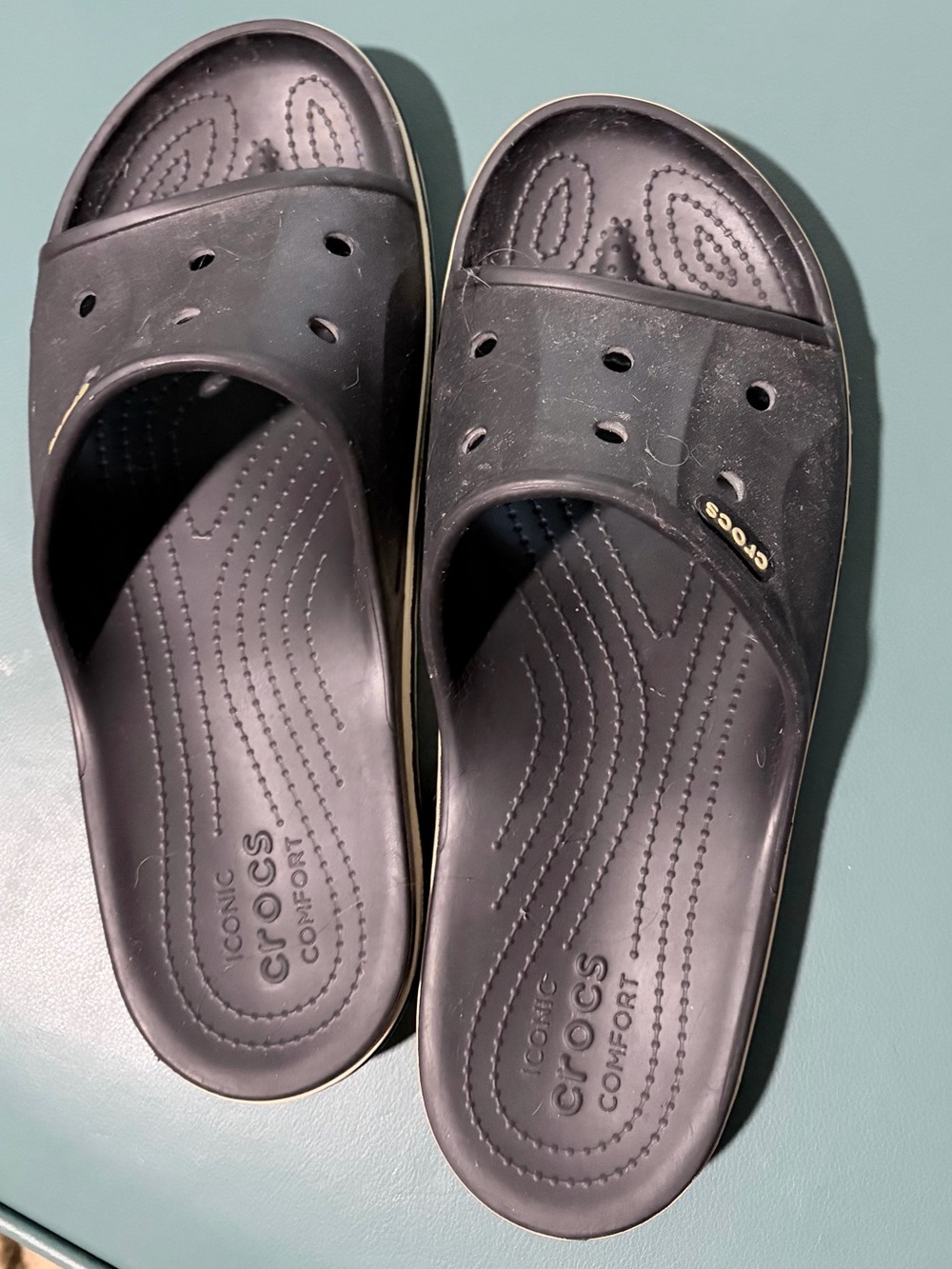 CROCS - Men's Black Slide Sandals with White Stripe - Picture 2 of 3